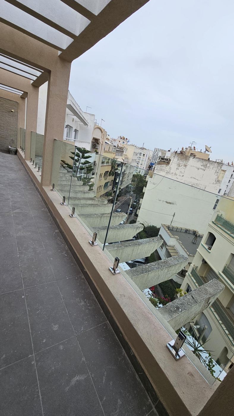 درابزين بالزجاج للتيراس